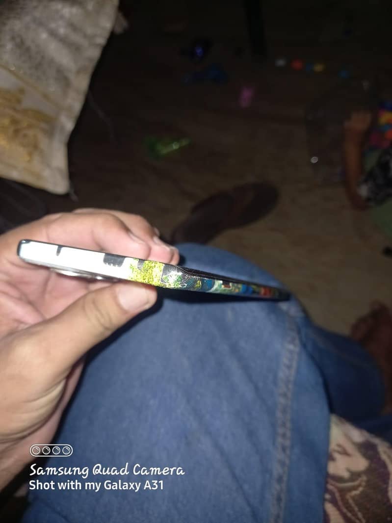 Tecno CAMON 40 Pro 4