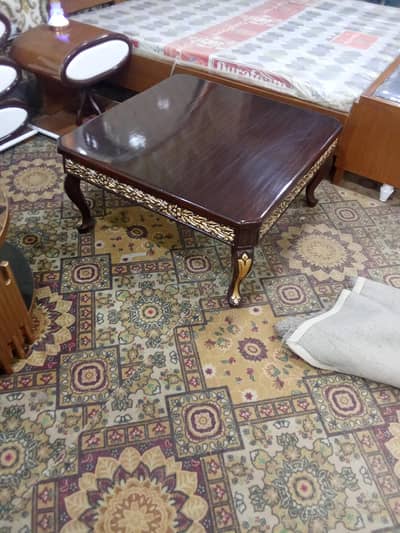 Center Table Price 18000