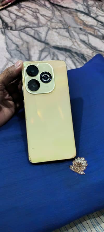 Infinix Smart 8 Plus 4+4 Gb 64 Gb with box Exchange Posible