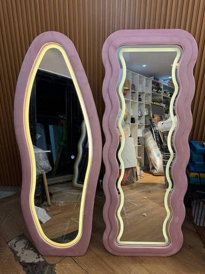 Bubble Mirror Price : 18000