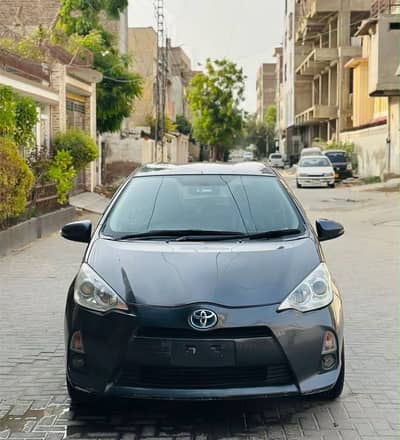 Toyota Aqua 2014