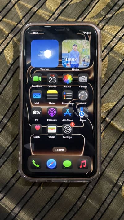 Apple iPhone XR canwat 17 pro full