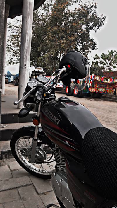 Suzuki GS150