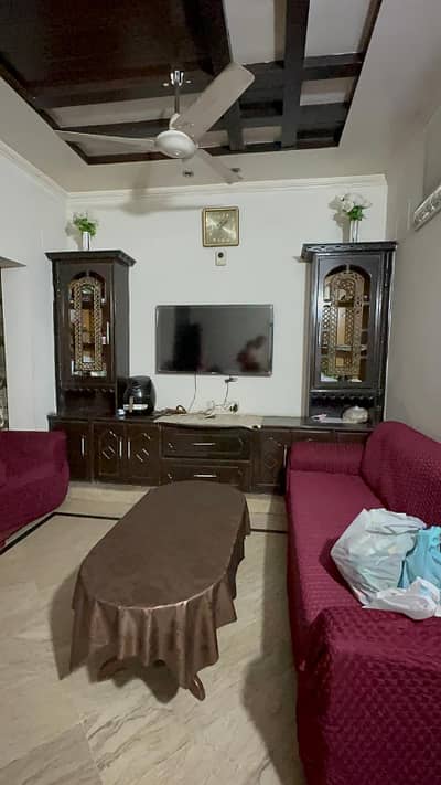 5 Marla Upper Portion For Rent in Abbas Blk