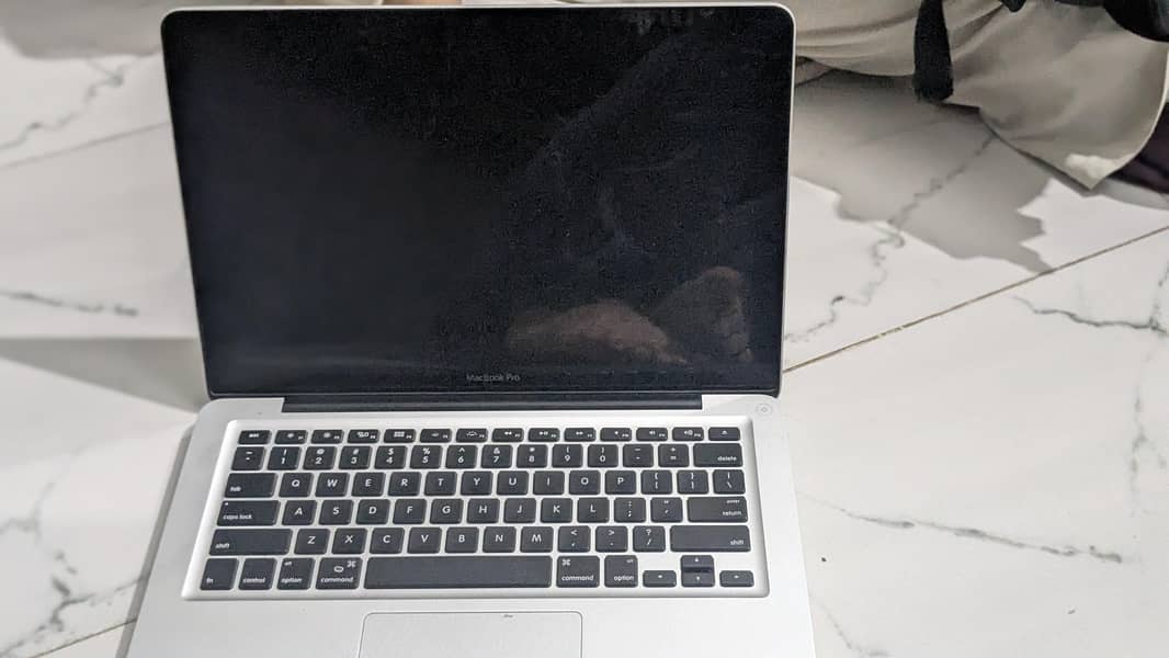 macbook pro 4