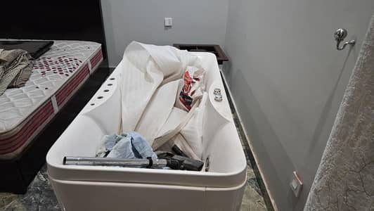 Jacuzzi