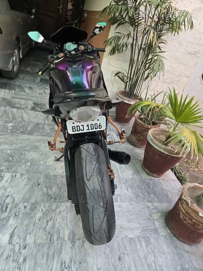 Yamaha R6