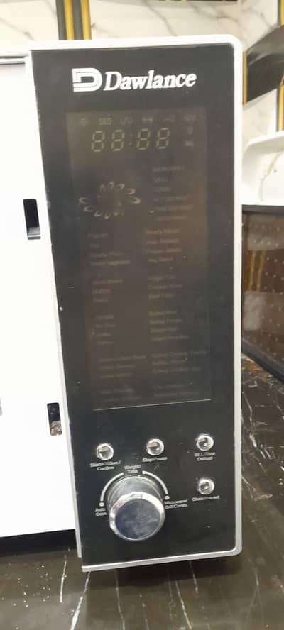 microwave oven