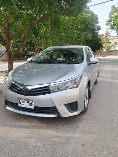 Toyota Corolla Altis 2015