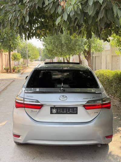 Toyota Corolla grendy Altis 2014