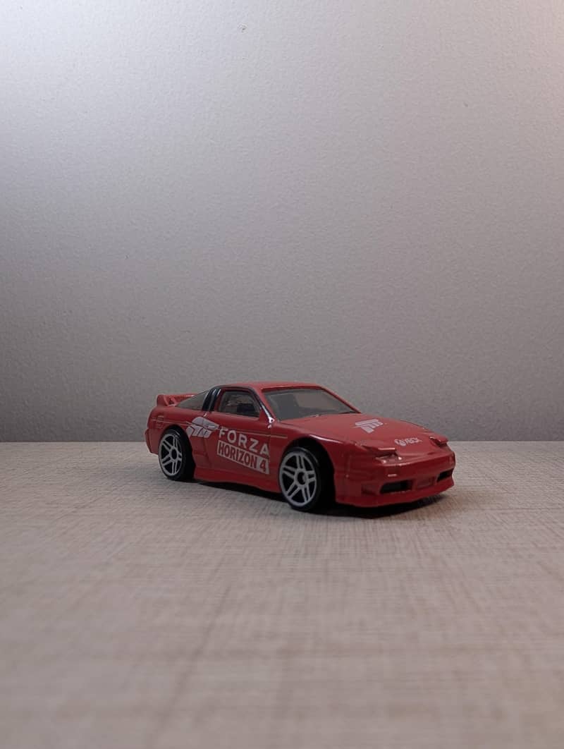 diecast collectables 16