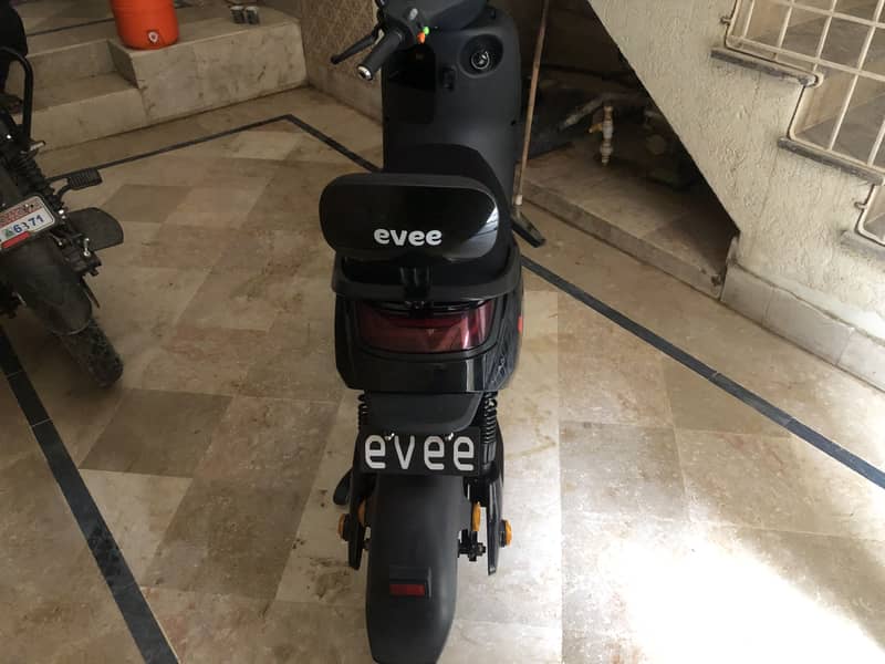 Evee mito plus 5