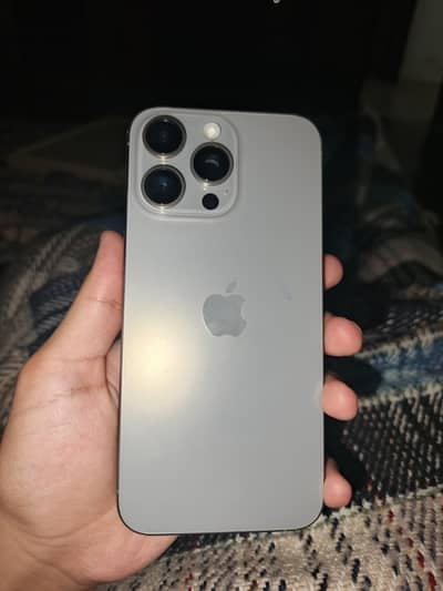 Apple iPhone 15 Pro Max