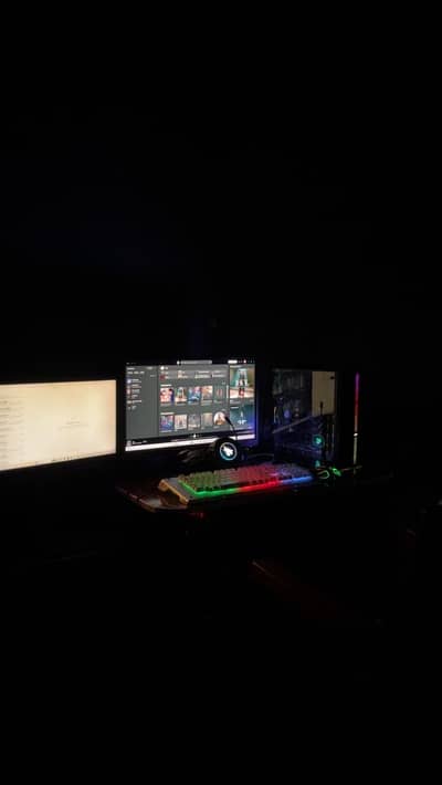 Gaming pc with one lcd keyboard and mouse