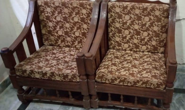 Sofa Set 0