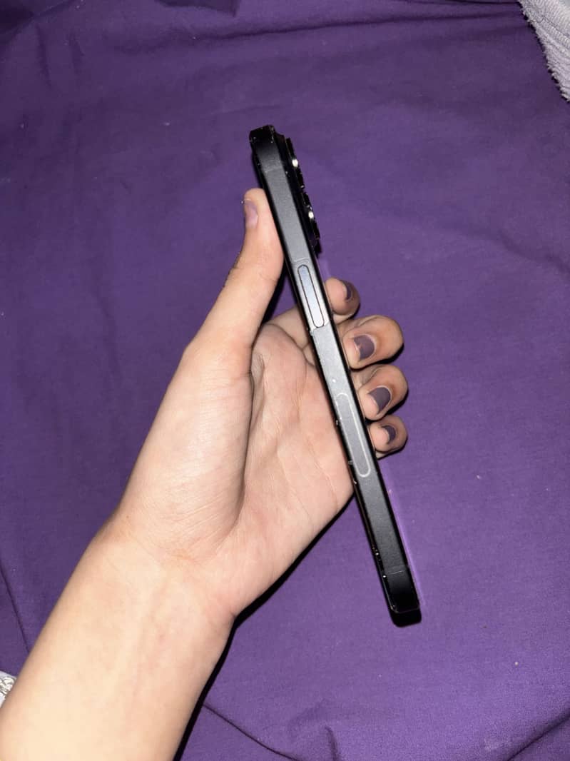 Iphone 15 2