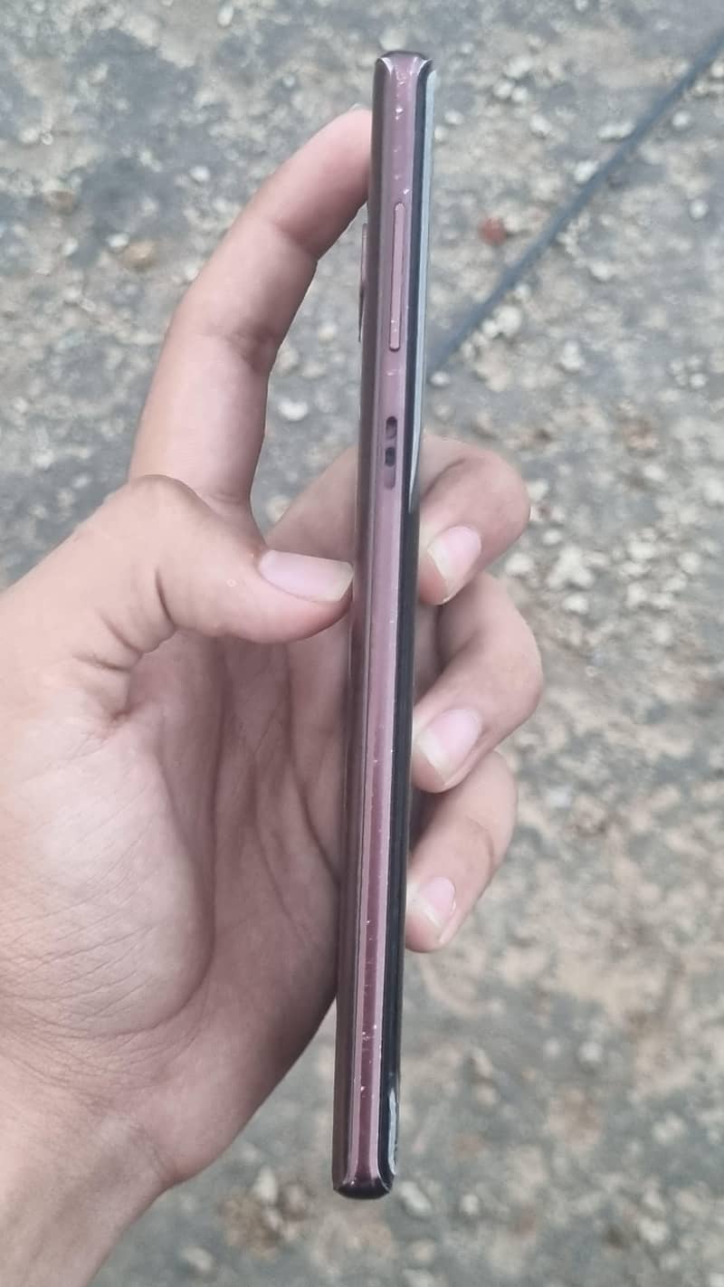 Samsung Mobile Note 9 5