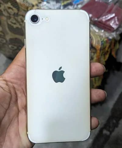 Apple iPhone SE