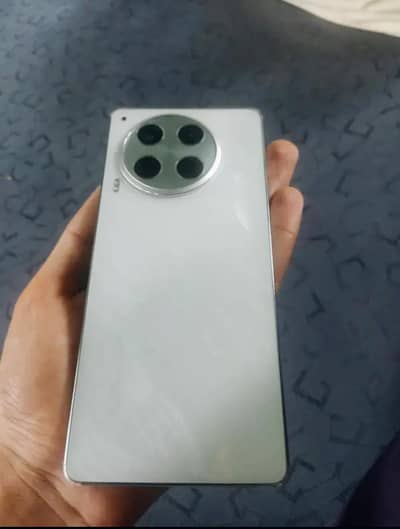Tecno CAMON 30 Forsale