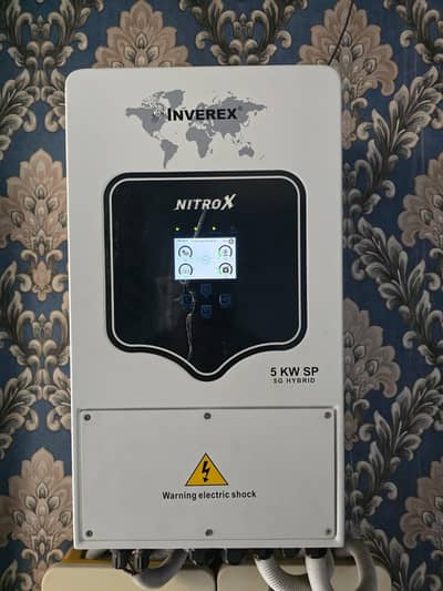 Nitrox 5KW /  Hybrid Solar Inverter + 2KW / Tubular Batteries