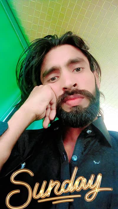 need hob couple husband security guard and wife kitchen shef