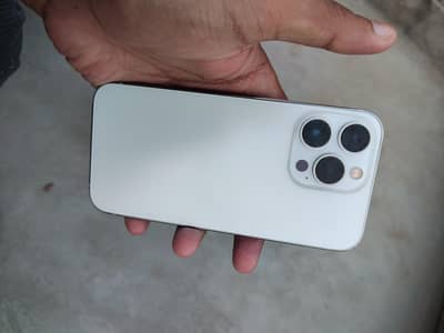 iPhone 13pro pta 256gb