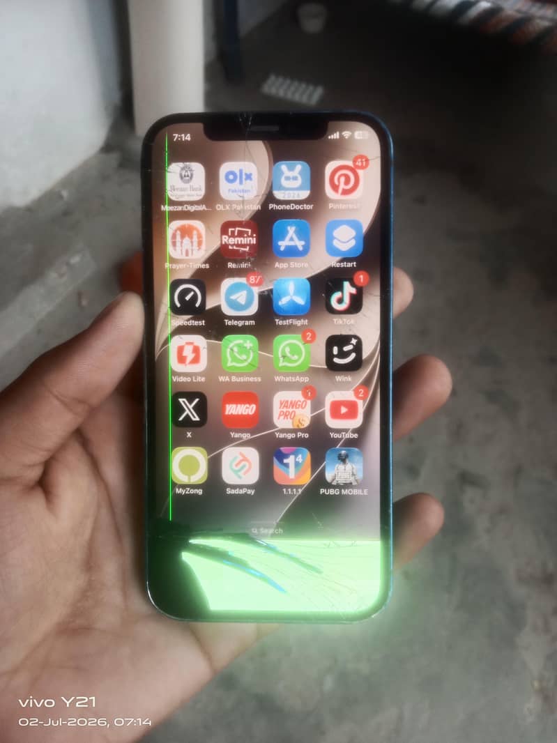 Apple iPhone 12 0