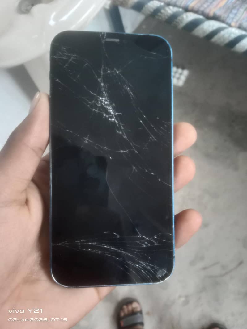 Apple iPhone 12 7