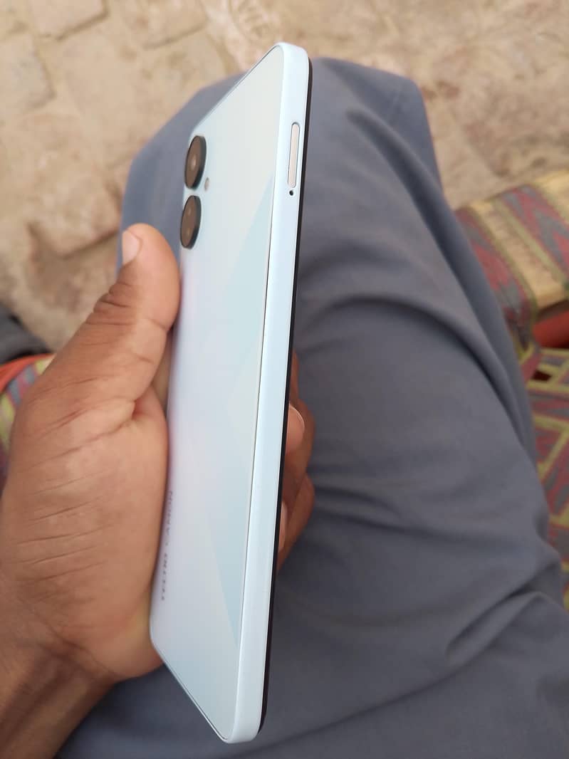 Tecno CAMON 19 Neo 6
