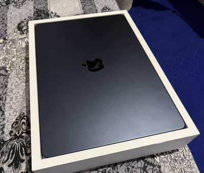 MacBook Air M5 15inch, 16/512GB BOX+ Warrnaty