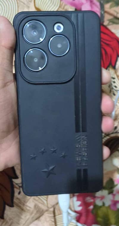Infinix Hot 40