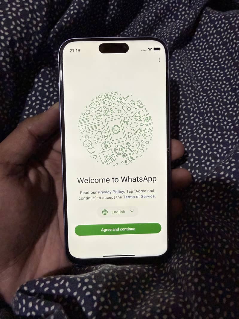 Apple iPhone 16 Plus 1