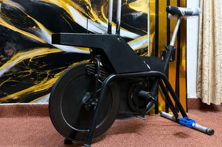 Exercise Bike  Air Bike Excellent Condition Heavy Duty Fitness Cycle
