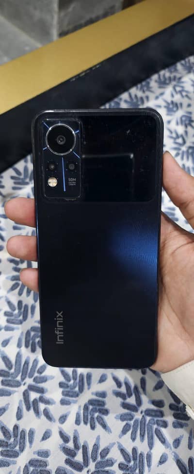 Infinix Note 12