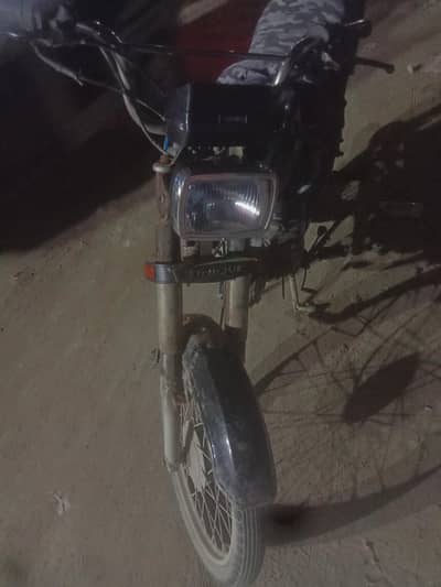 Unique. motor cycle  finally 25000
