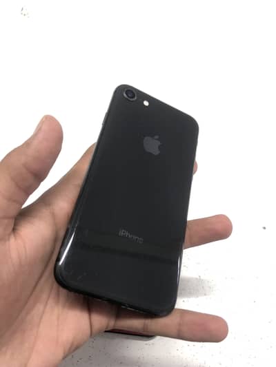 Apple iPhone 8