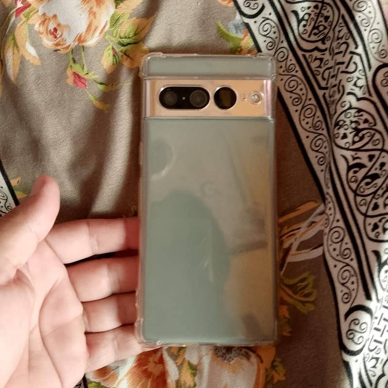 Google Pixel 7 Pro 8