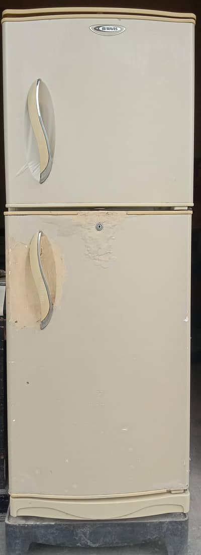 Genuine refrigerator waves original condition all okay