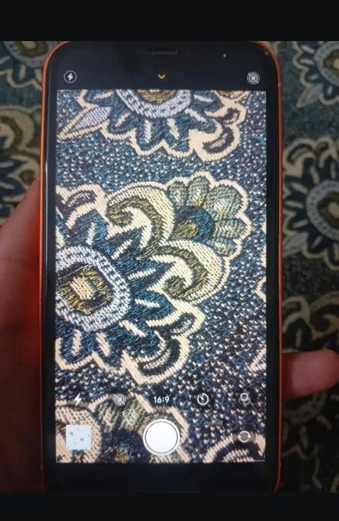 Apple iPhone XR 1