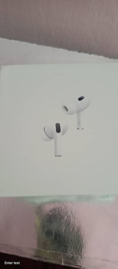 Apple AirPods Pro (2nd Generation) USB-C MagSafe Charging Case – White