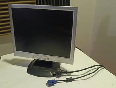 LCD Monitor 15 Inch with built in speakers