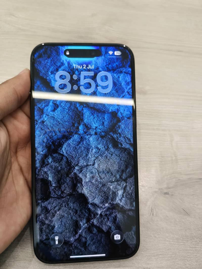 Apple iPhone 16 Plus 3