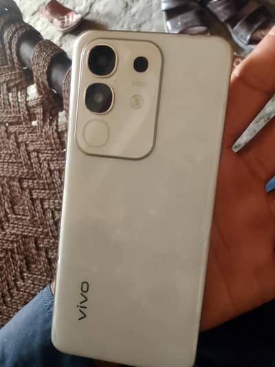 Vivo Y29
