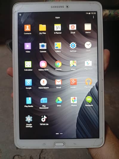Tablet E