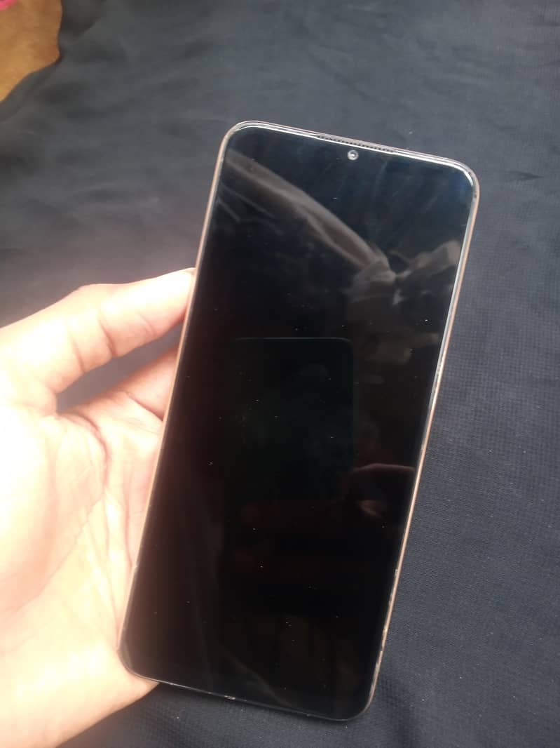 OPPO A17 0