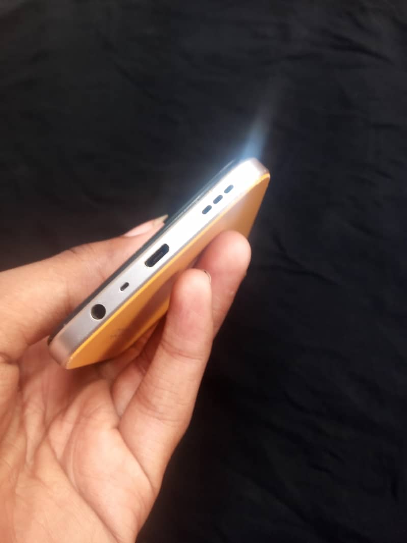 OPPO A17 4