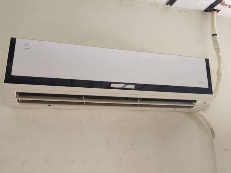 Simple Ac 0