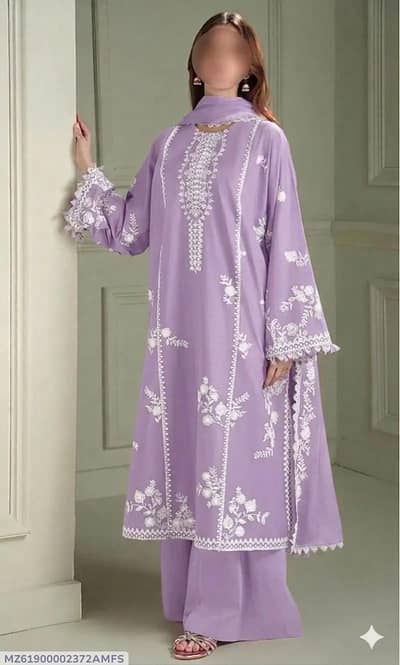 Premium Embroidered Lawn 3-piece unstitch suit