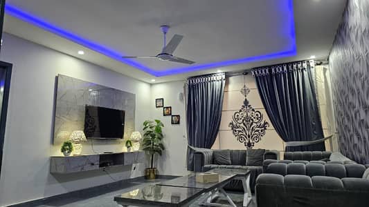 Luxury apartments available for short Time 1bed 2bed Studi apartment safe and scour place