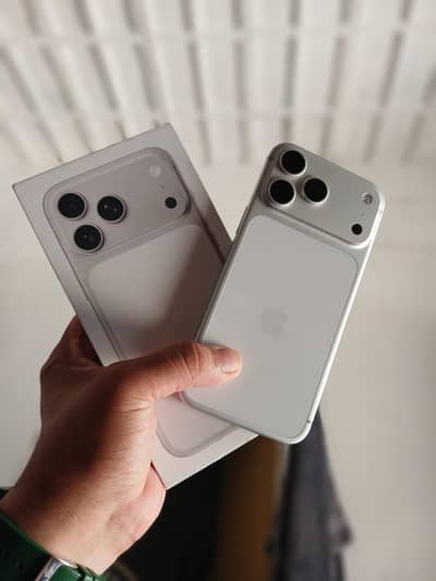 Apple iPhone 17 Pro Max